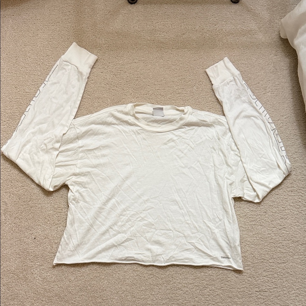 Aritzia TNA White Long Sleeve